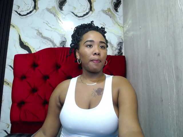 pamela-ebony live cam on BongaCams
