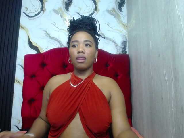 pamela-ebony live cam on BongaCams