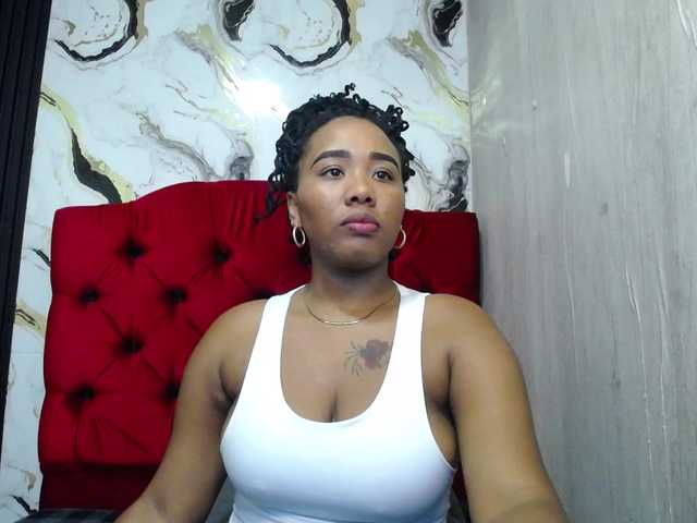 pamela-ebony live cam on BongaCams
