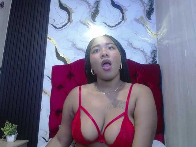 pamela-ebony live cam on BongaCams