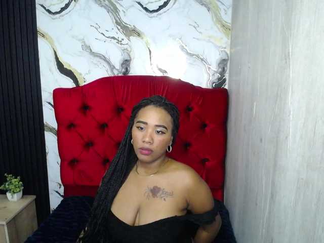 pamela-ebony live cam on BongaCams