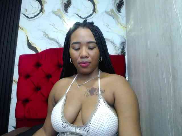 Modelo: pamela-ebony