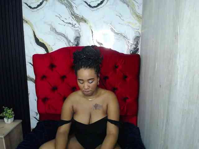 pamela-ebony webcam