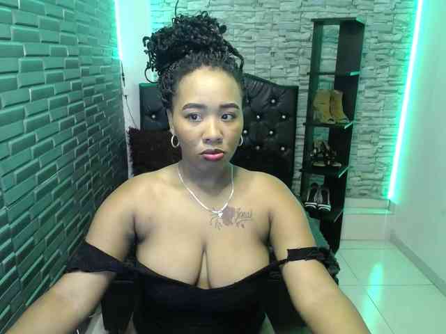 pamela-ebony