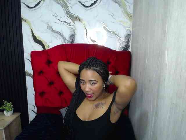 pamela-ebony webcam