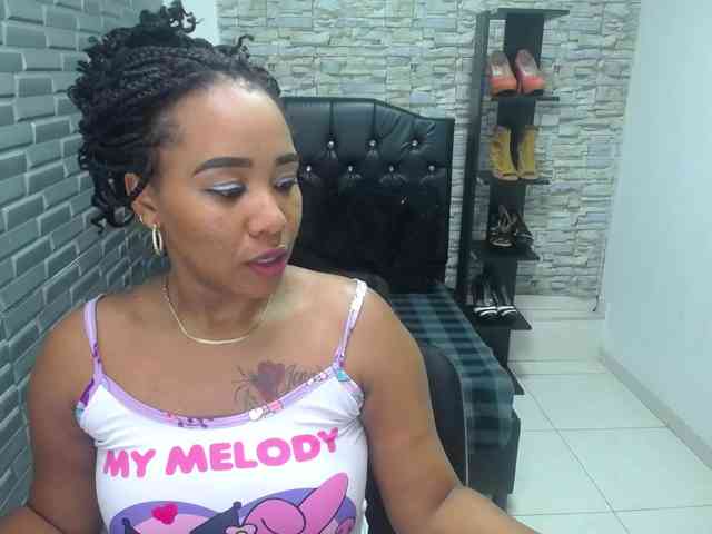 pamela-ebony webcam