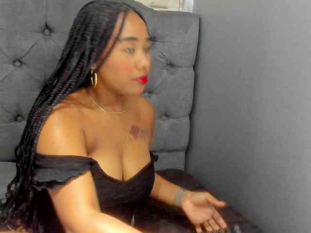 pamela-ebony webcam