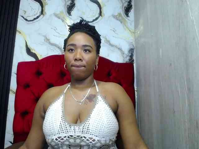 pamela-ebony webcam