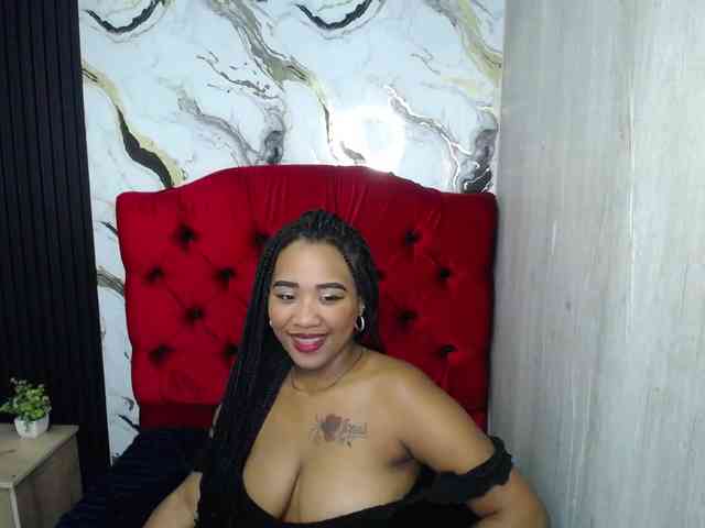 pamela-ebony webcam