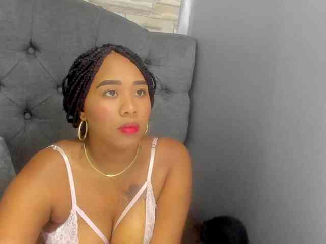 pamela-ebony webcam