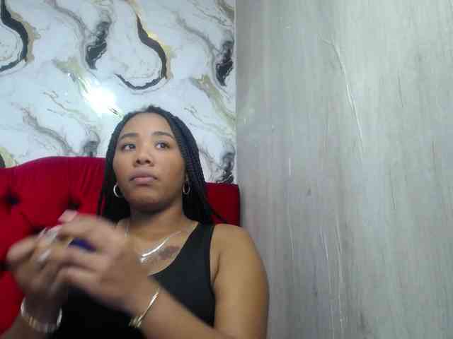 pamela-ebony webcam