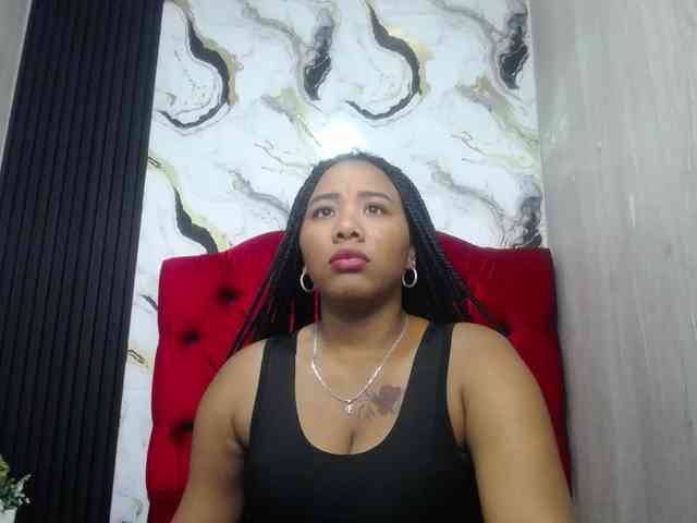 pamela-ebony webcam