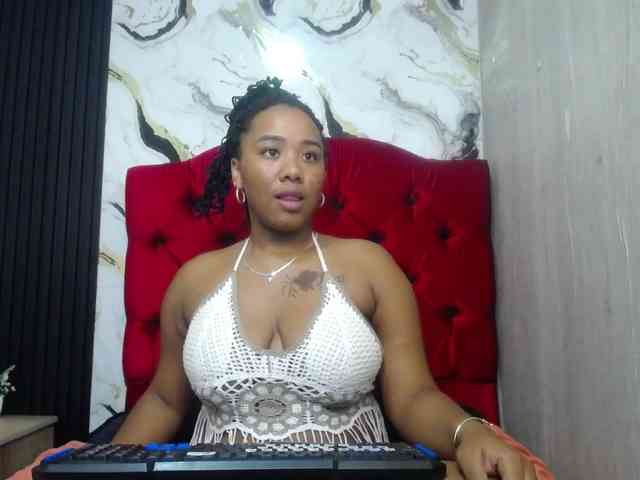 pamela-ebony webcam