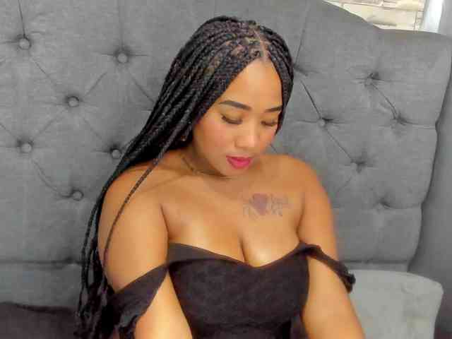 pamela-ebony webcam