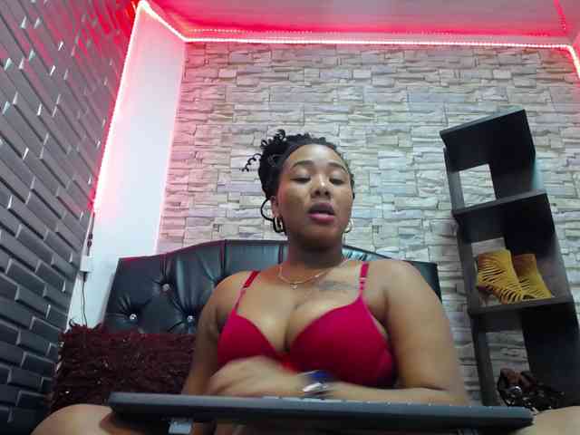 pamela-ebony