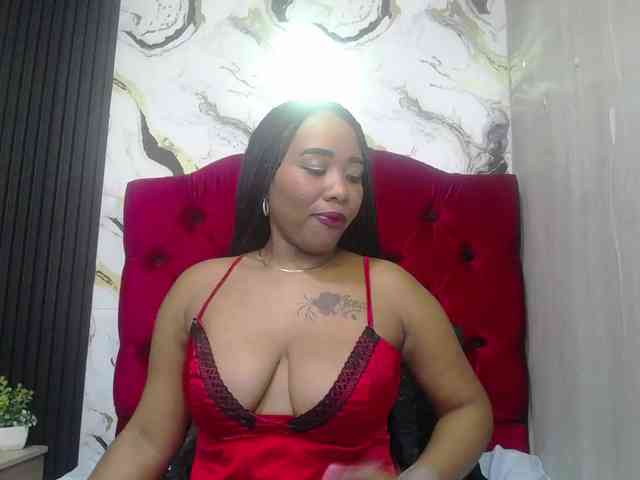 pamela-ebony webcam