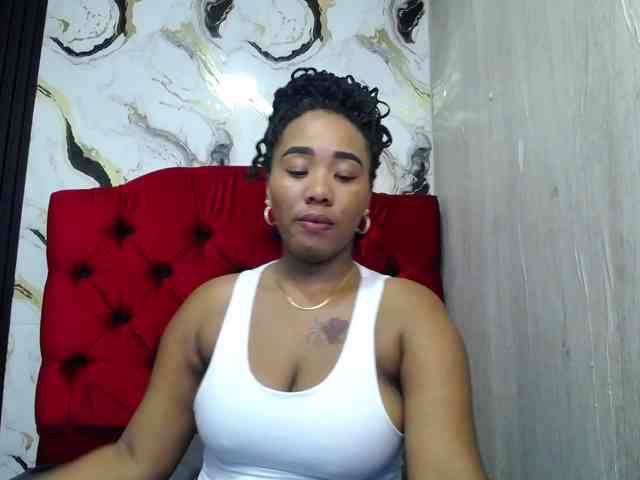 pamela-ebony webcam