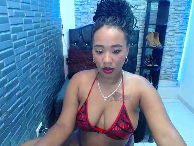pamela-ebony webcam