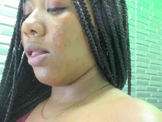 pamela-ebony webcam