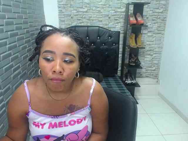 pamela-ebony webcam