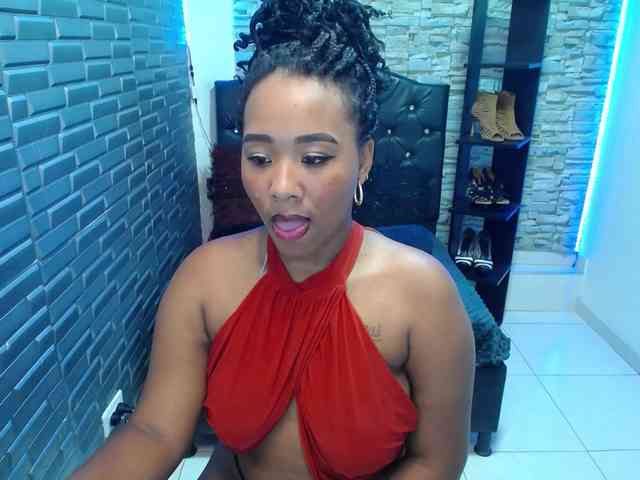 pamela-ebony webcam
