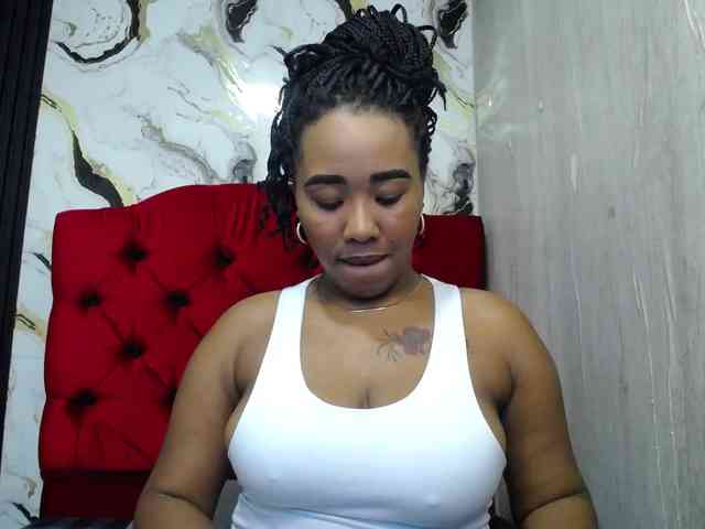 pamela-ebony webcam