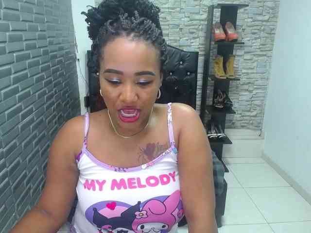 pamela-ebony webcam
