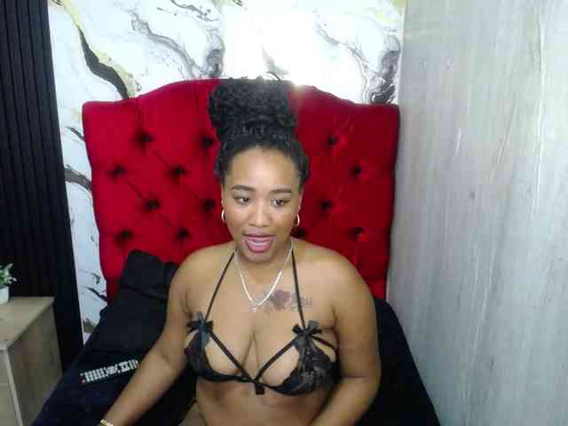 pamela-ebony webcam