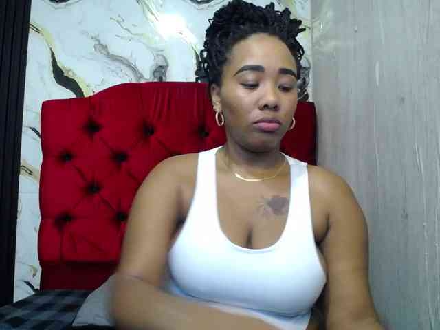 pamela-ebony webcam