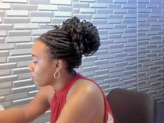 pamela-ebony webcam
