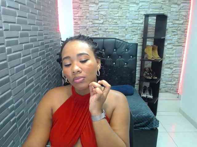 pamela-ebony webcam
