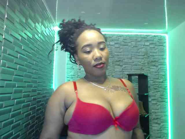 pamela-ebony