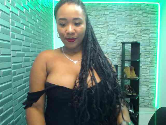 pamela-ebony