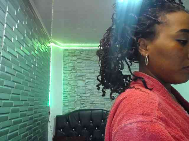 pamela-ebony webcam