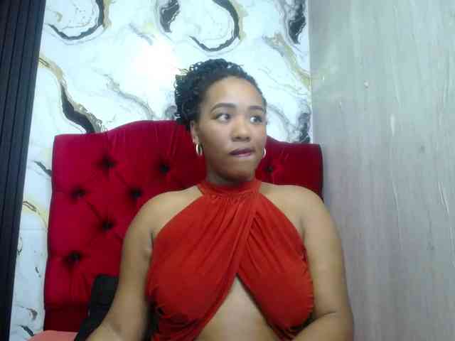 pamela-ebony webcam