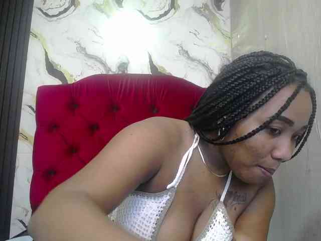 pamela-ebony webcam