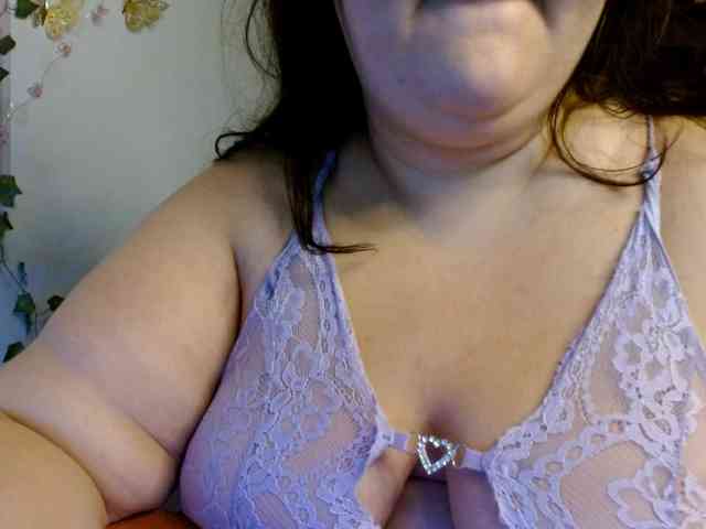 kyra-vex webcam