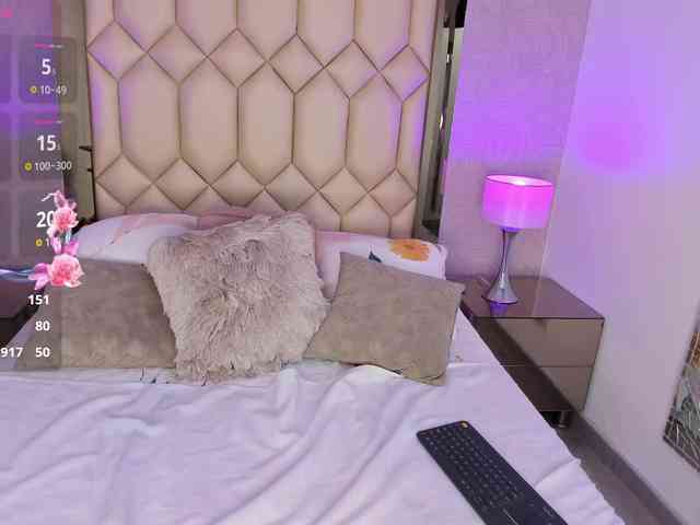 RosieLennox webcam