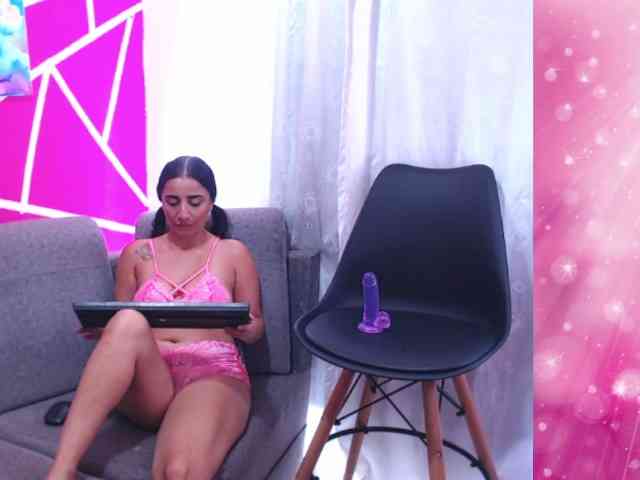 zairablazze webcam