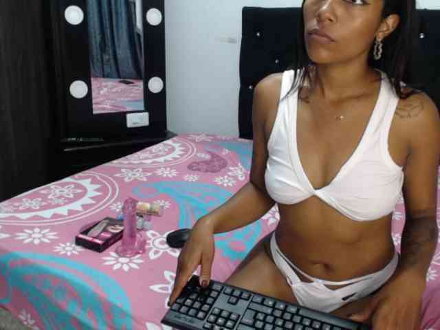 luna-beila webcam