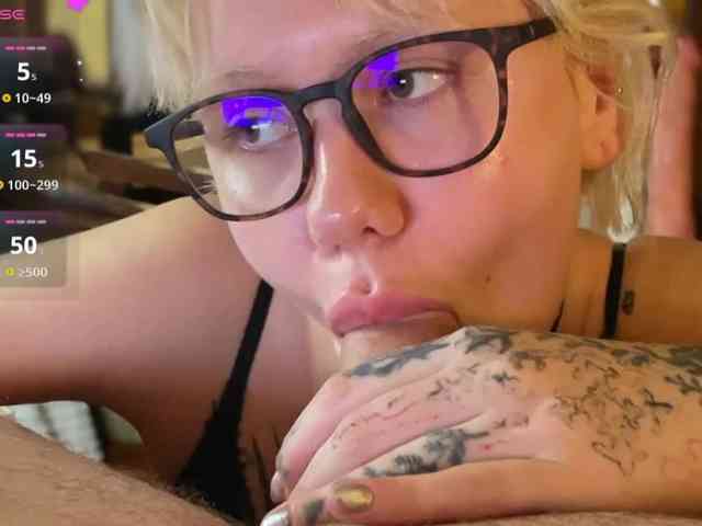 naughtylayla66