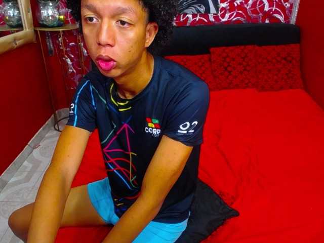 SKINNYBOYpein