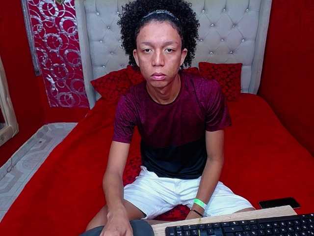 SKINNYBOYpein