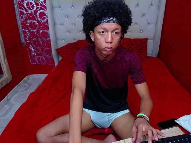 SKINNYBOYpein