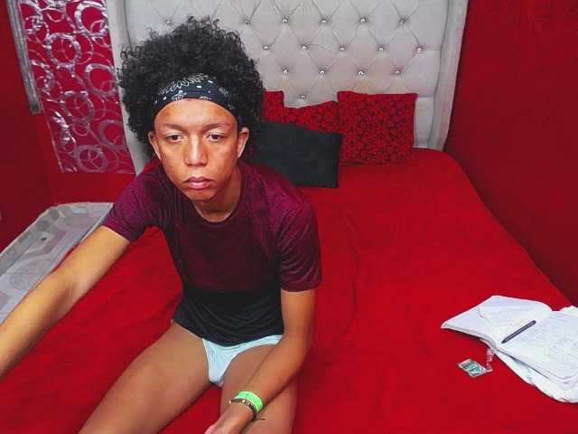 SKINNYBOYpein