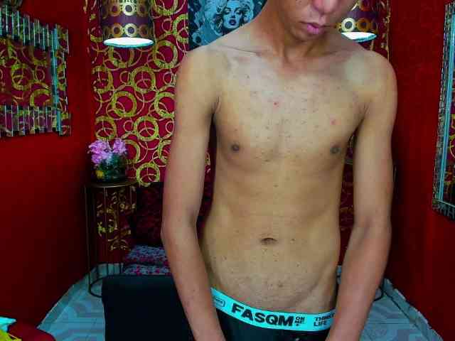 SKINNYBOYpein SKINNYBOYpein