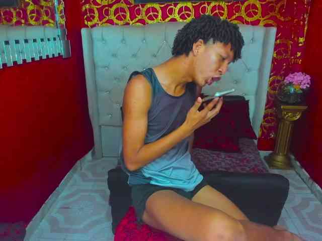 SKINNYBOYpein SKINNYBOYpein