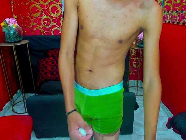 SKINNYBOYpein