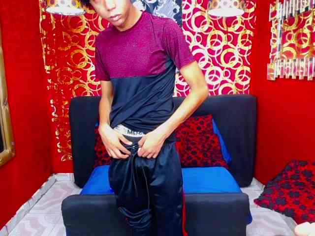 SKINNYBOYpein SKINNYBOYpein