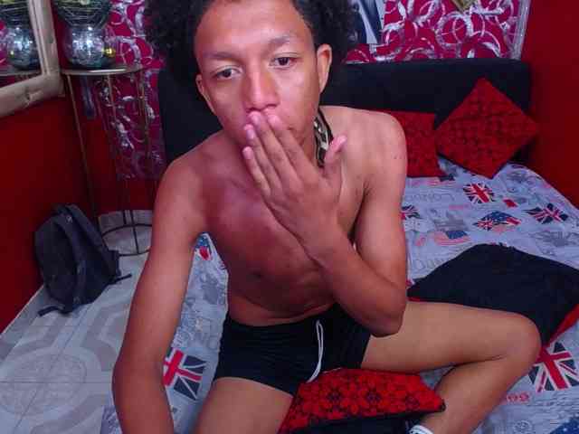 SKINNYBOYpein SKINNYBOYpein